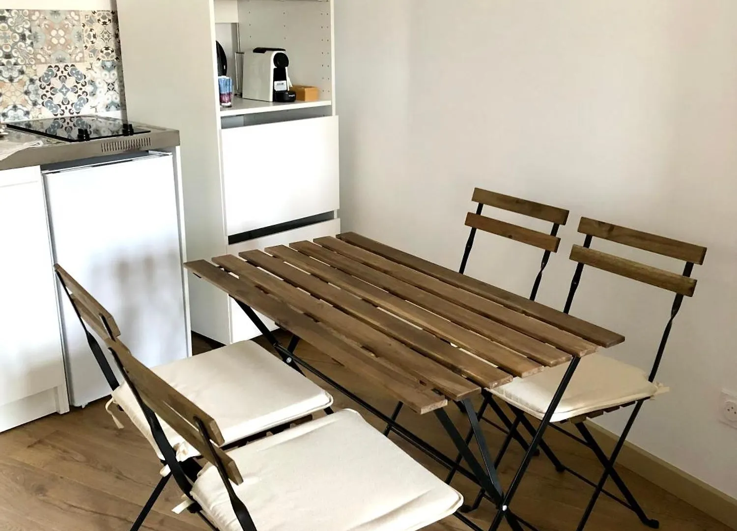 Logement Neuf, Tout Confort, Au Coeur Du Village Saint Didier  France