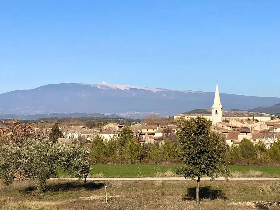 Logement Neuf, Tout Confort, Au Coeur Du Village Saint Didier  Saint Didier (Vaucluse)