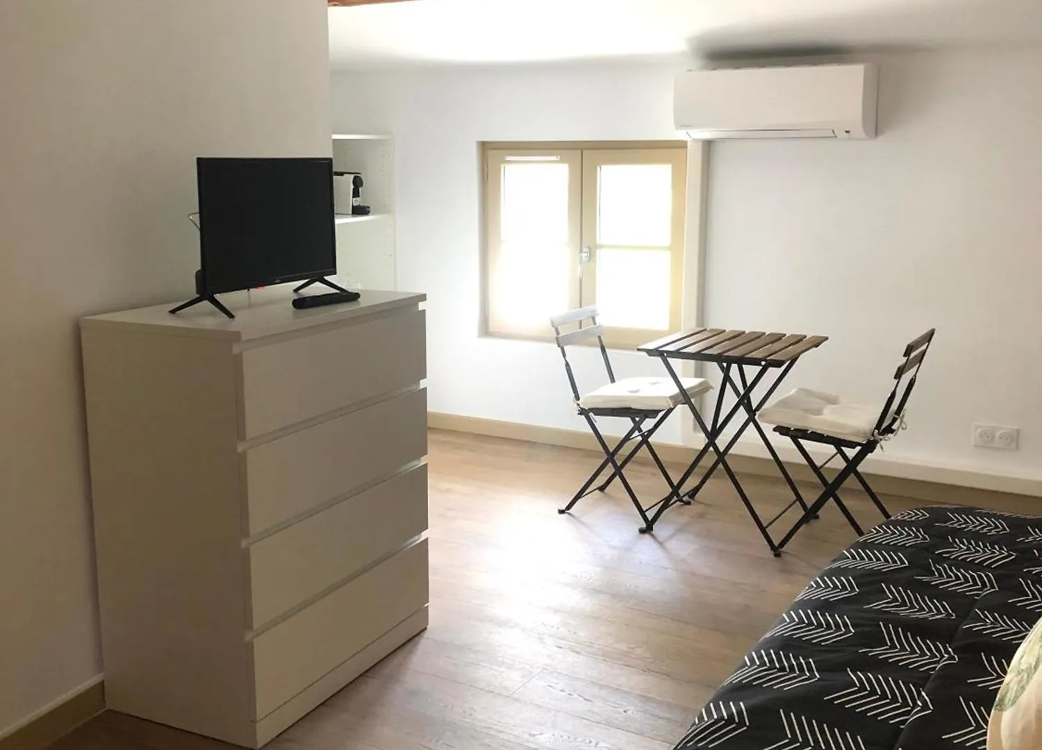 Apartment Logement Neuf, Tout Confort, Au Coeur Du Village Saint Didier