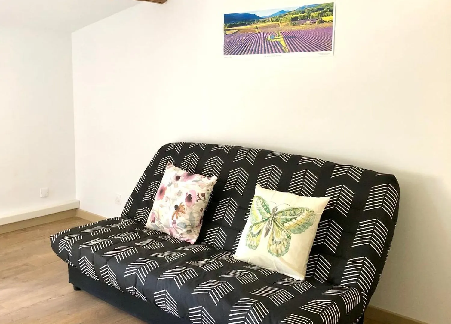 Logement Neuf, Tout Confort, Au Coeur Du Village Saint Didier  0*, Saint Didier (Vaucluse) France